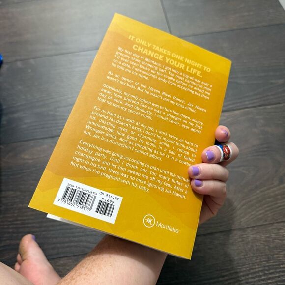 Devney Perry Sun Light Paperback Book - Picture 2 of 2